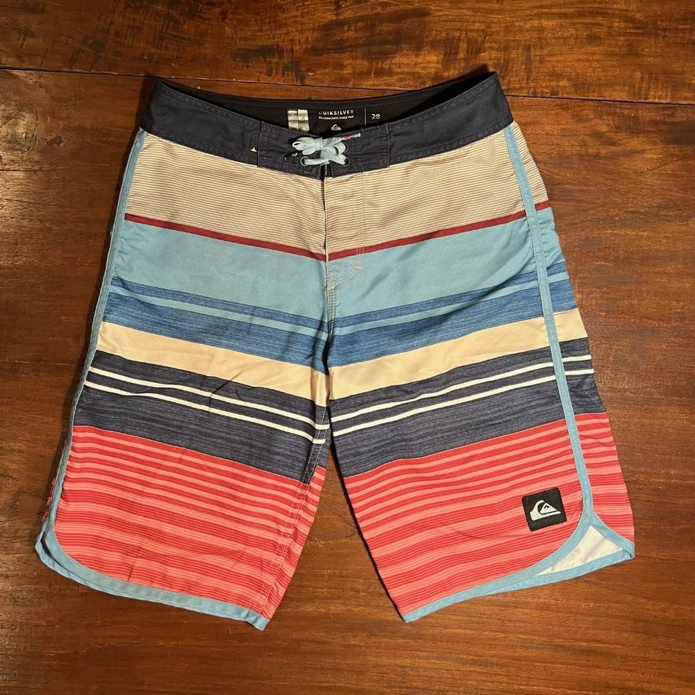 Quiksilver Surf Trunks, size 28